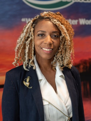 Dr. Octavia Amaechi, MD