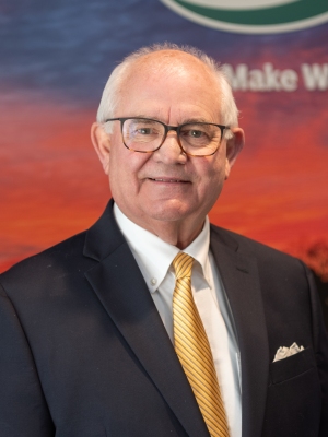 Woodrow "Woody" Willard, Jr.